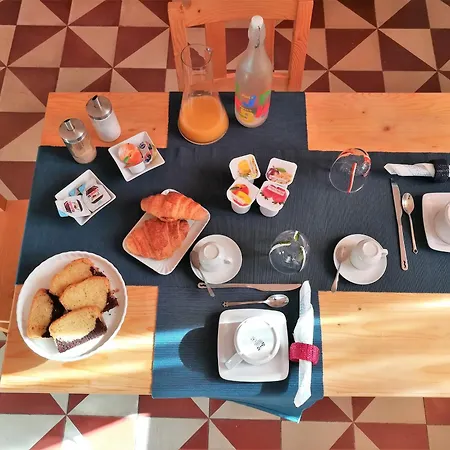 Bed & Breakfast Terra Del Sole Trani